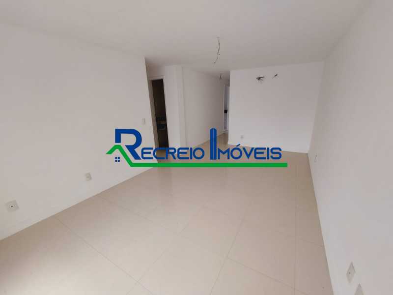 Apartamento à venda e aluguel com 3 quartos, 105m² - Foto 1