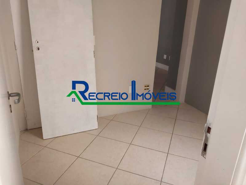 Apartamento à venda com 3 quartos, 117m² - Foto 11