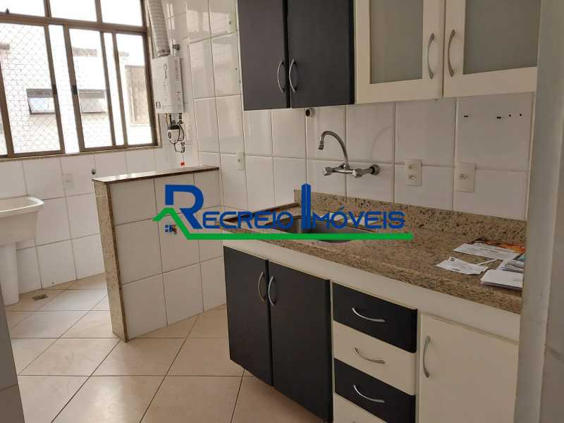 Apartamento à venda com 3 quartos, 117m² - Foto 14