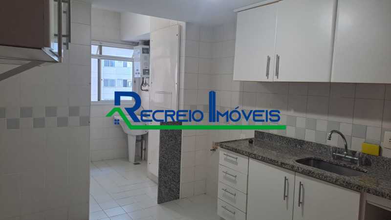 Apartamento à venda com 3 quartos, 92m² - Foto 19