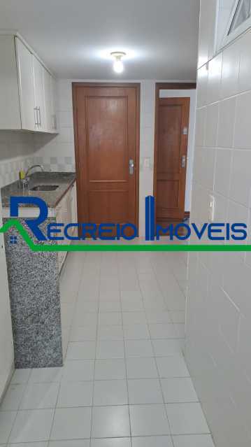 Apartamento à venda com 3 quartos, 92m² - Foto 22