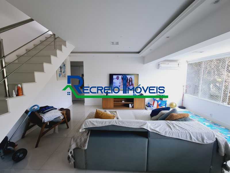 Cobertura à venda com 4 quartos, 188m² - Foto 2