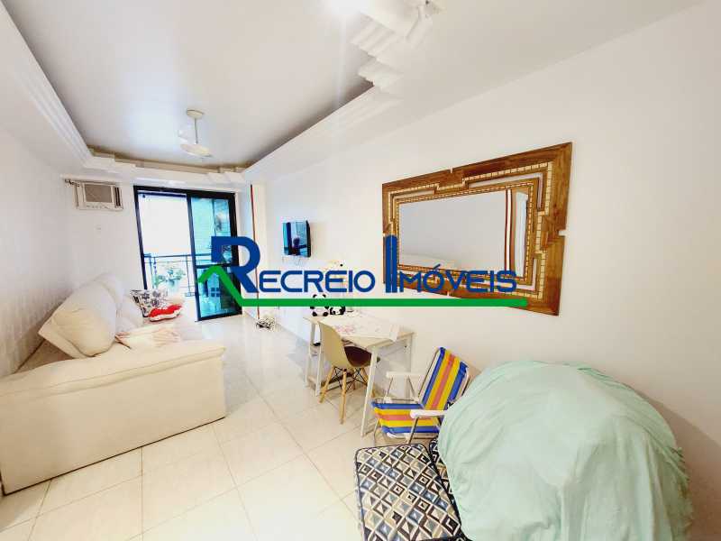 Apartamento à venda com 2 quartos, 87m² - Foto 3