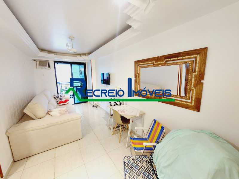 Apartamento à venda com 2 quartos, 87m² - Foto 4