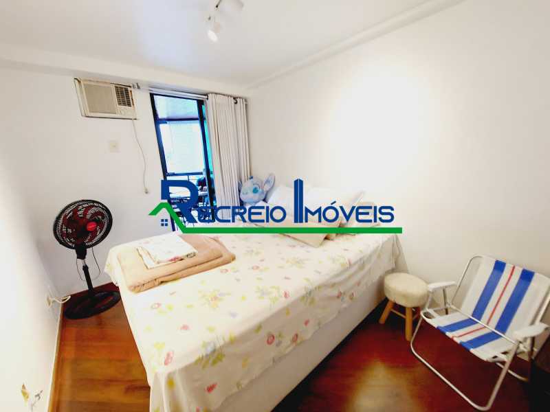 Apartamento à venda com 2 quartos, 87m² - Foto 23