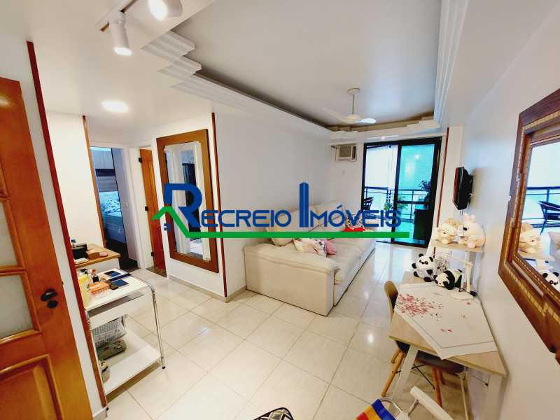 Apartamento à venda com 2 quartos, 87m² - Foto 29