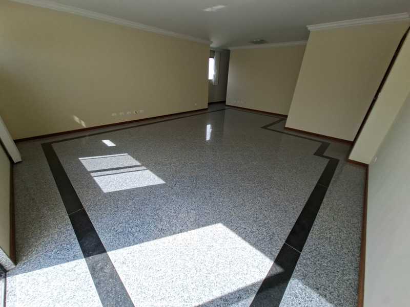 Cobertura, 3 quartos, 207 m² - Foto 7