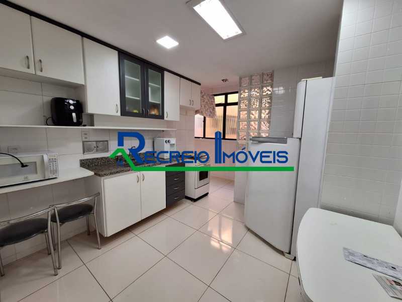 Apartamento à venda com 3 quartos, 102m² - Foto 8