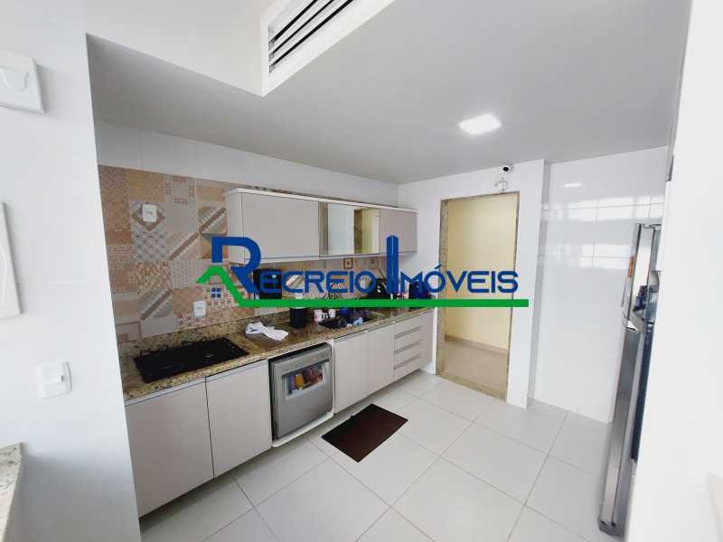 Apartamento à venda com 3 quartos, 120m² - Foto 10