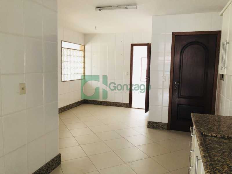 Cobertura à venda com 3 quartos, 320m² - Foto 13