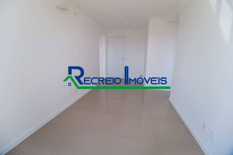 Apartamento à venda com 1 quarto, 49m² - Foto 9