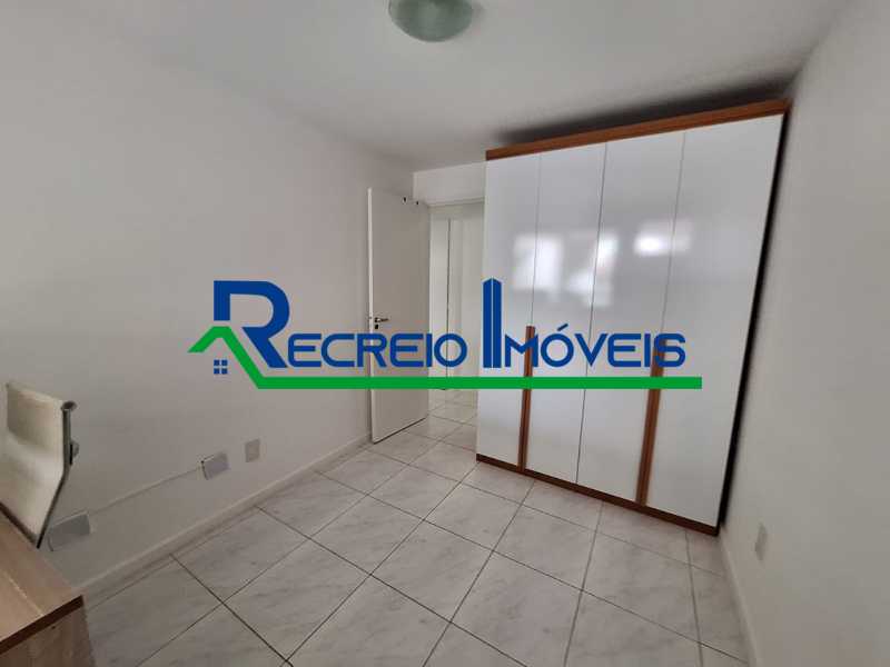 Apartamento à venda com 3 quartos, 110m² - Foto 14