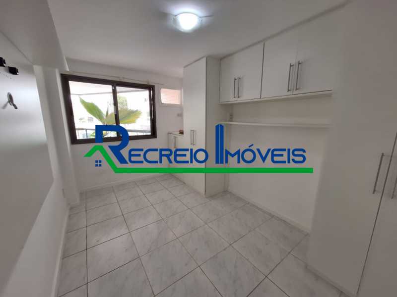 Apartamento à venda com 3 quartos, 110m² - Foto 16