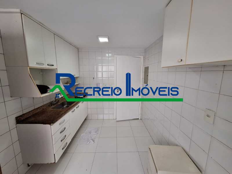 Apartamento à venda com 3 quartos, 110m² - Foto 19