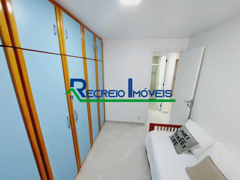 Apartamento à venda com 3 quartos, 82m² - Foto 17