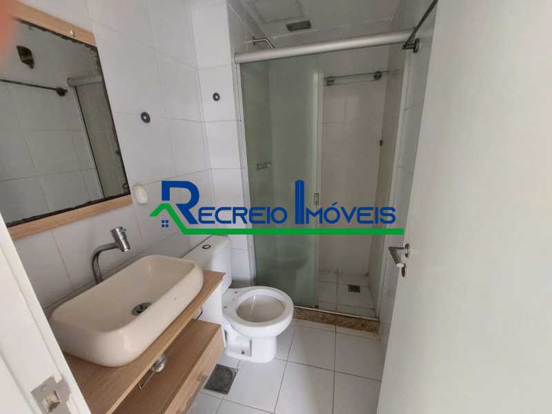 Apartamento à venda com 2 quartos, 62m² - Foto 22