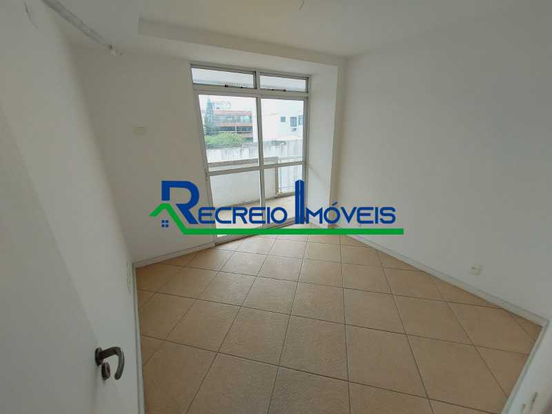 Apartamento à venda com 3 quartos, 92m² - Foto 4