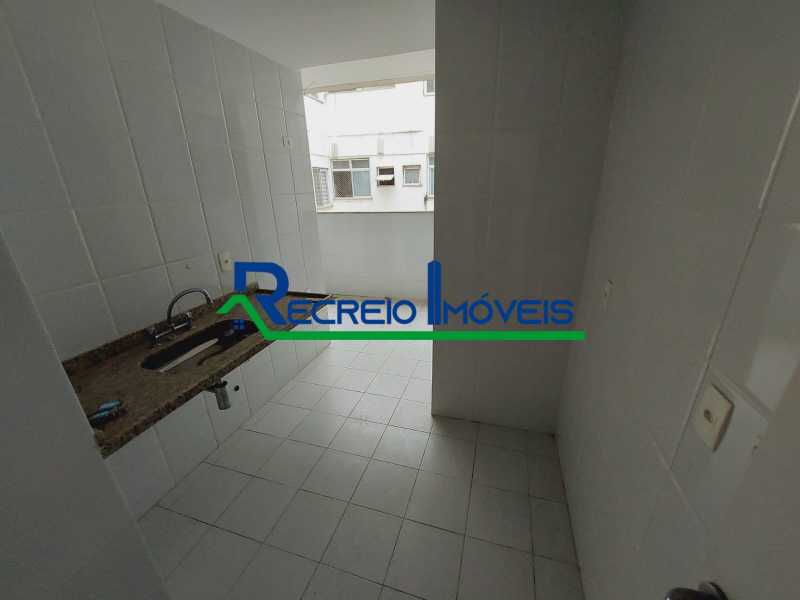 Apartamento à venda com 3 quartos, 92m² - Foto 12