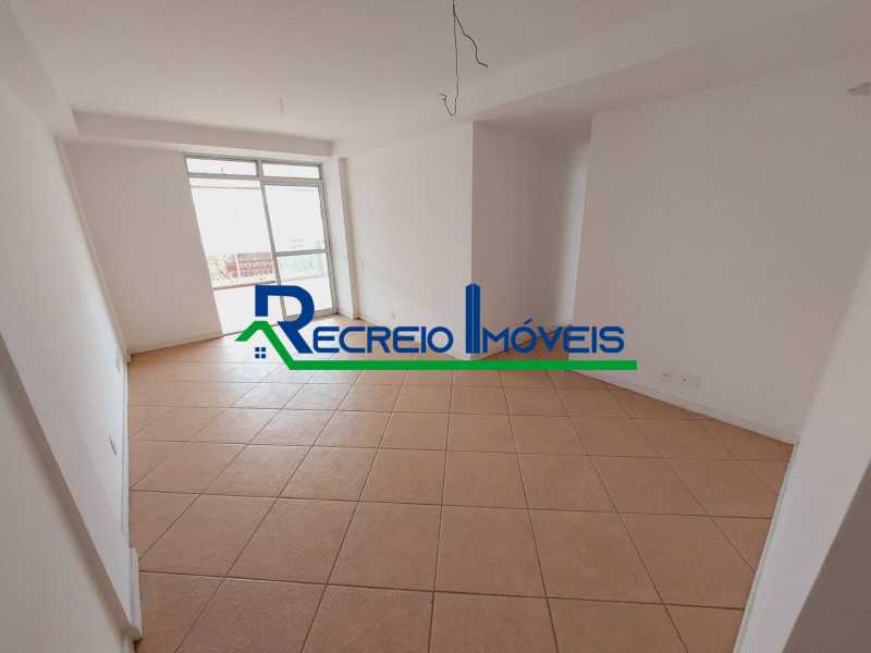 Apartamento à venda com 3 quartos, 113m² - Foto 4