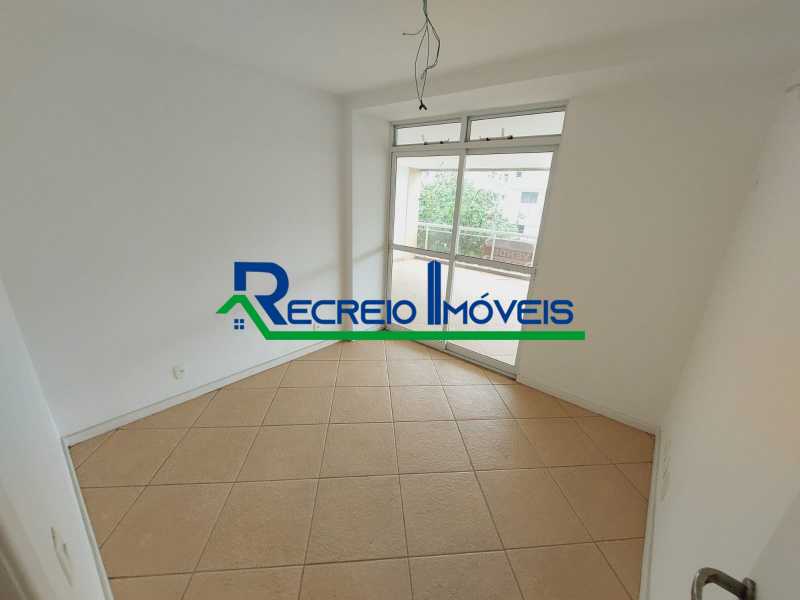 Apartamento à venda com 3 quartos, 113m² - Foto 12