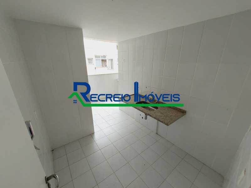 Apartamento à venda com 3 quartos, 113m² - Foto 18