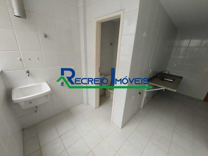 Apartamento à venda com 3 quartos, 113m² - Foto 19