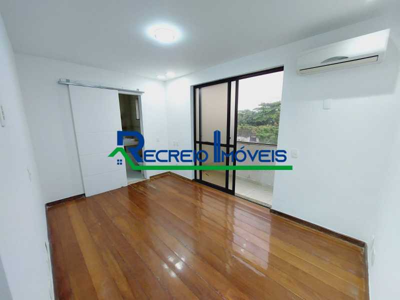 Apartamento à venda com 4 quartos, 170m² - Foto 17