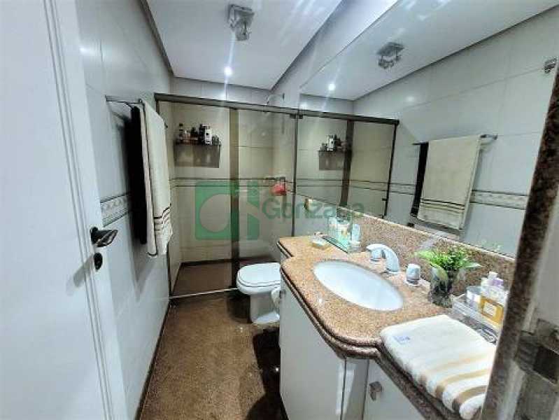 Apartamento à venda com 3 quartos, 173m² - Foto 7