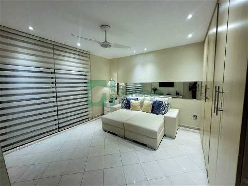 Apartamento à venda com 3 quartos, 173m² - Foto 10