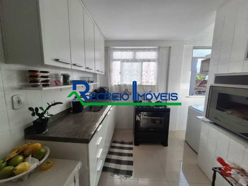 Apartamento à venda com 2 quartos, 85m² - Foto 8