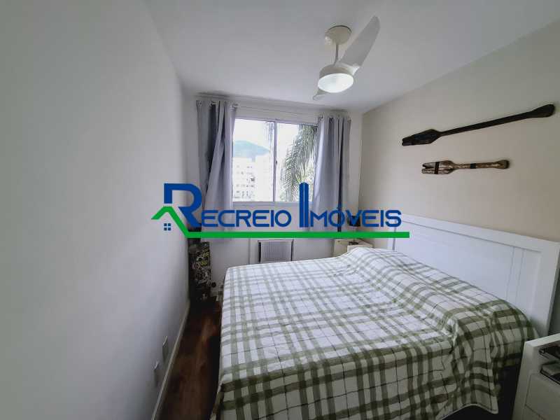 Apartamento à venda com 2 quartos, 49m² - Foto 27