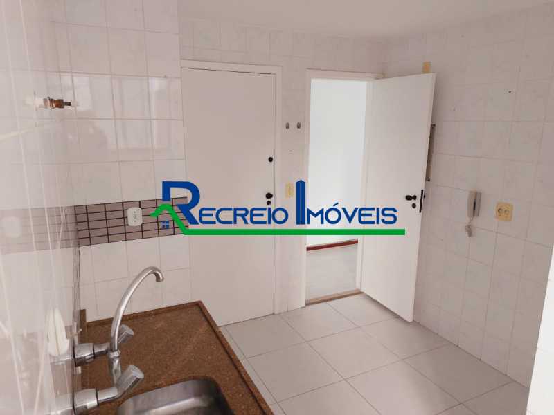 Apartamento à venda com 3 quartos, 132m² - Foto 8