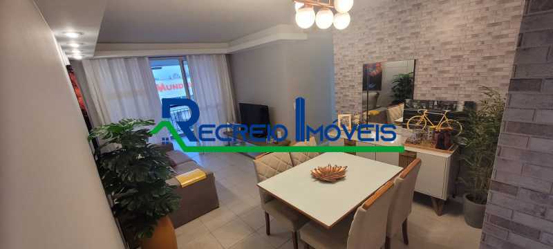 Apartamento à venda com 3 quartos, 84m² - Foto 1