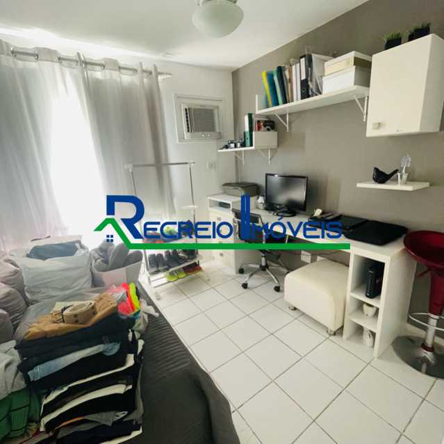 Apartamento à venda com 2 quartos, 68m² - Foto 2