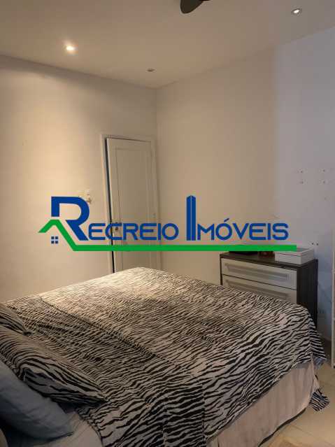 Apartamento à venda com 2 quartos, 68m² - Foto 5