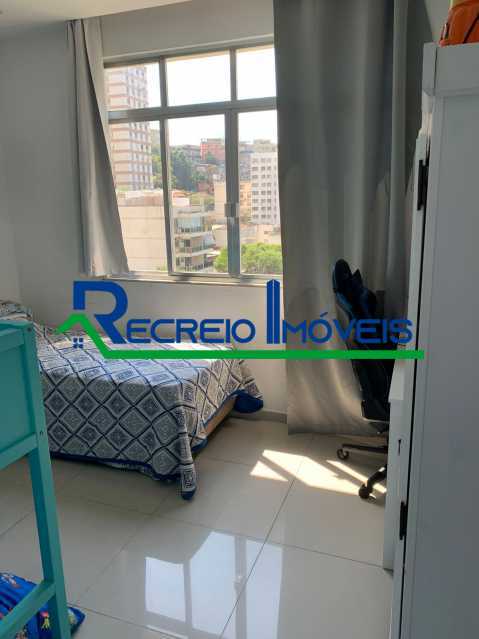 Apartamento à venda com 2 quartos, 68m² - Foto 10