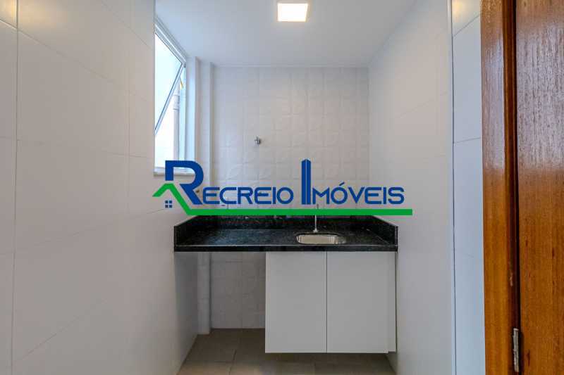 Apartamento à venda com 3 quartos, 135m² - Foto 15