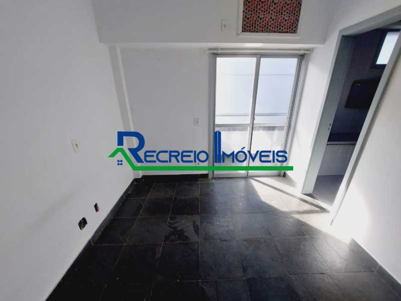 Apartamento à venda com 4 quartos, 228m² - Foto 16