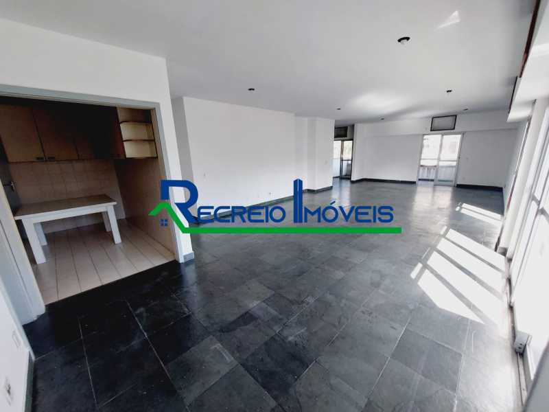 Apartamento à venda com 4 quartos, 228m² - Foto 8