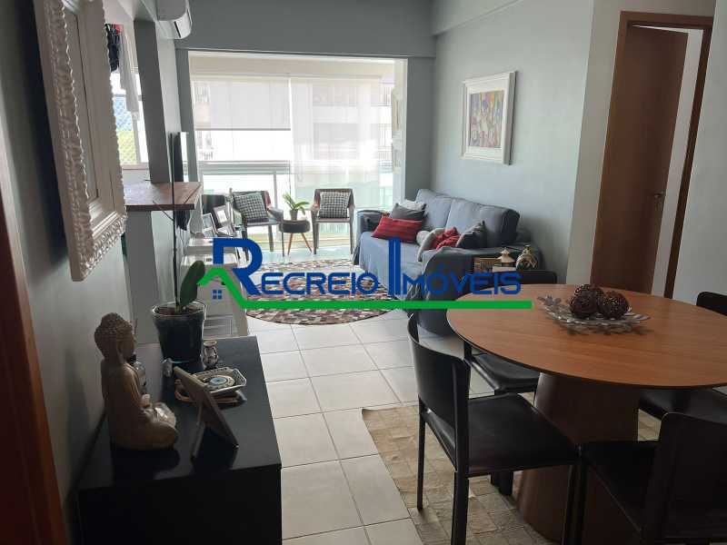 Apartamento à venda com 2 quartos, 70m² - Foto 5