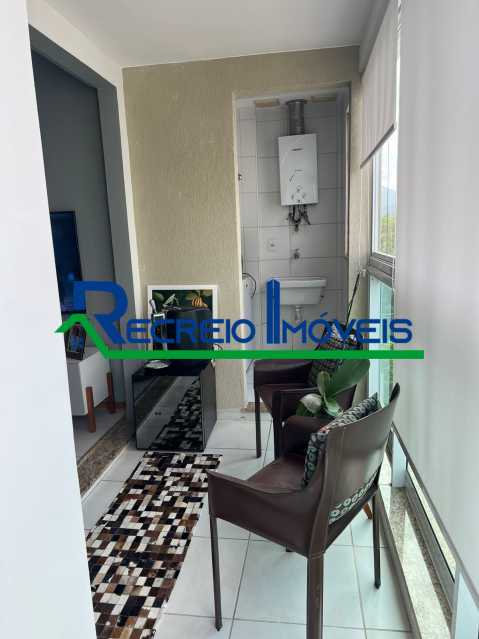 Apartamento à venda com 2 quartos, 70m² - Foto 13