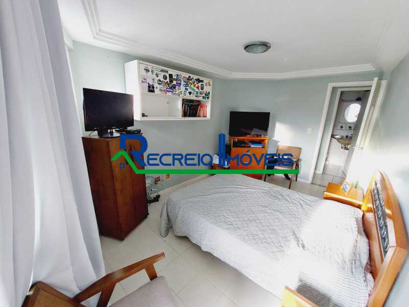 Apartamento à venda com 2 quartos, 82m² - Foto 10