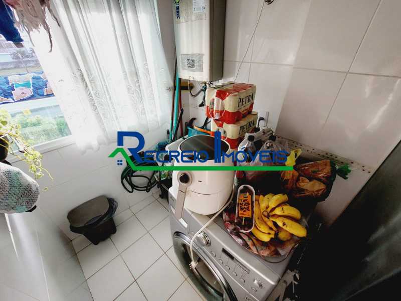 Apartamento à venda com 2 quartos, 82m² - Foto 12