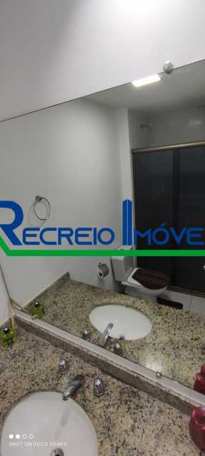 Apartamento à venda com 2 quartos, 65m² - Foto 21