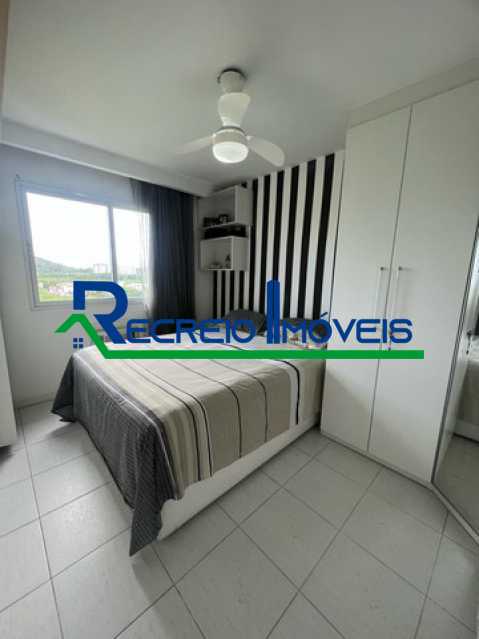 Apartamento à venda com 2 quartos, 64m² - Foto 14