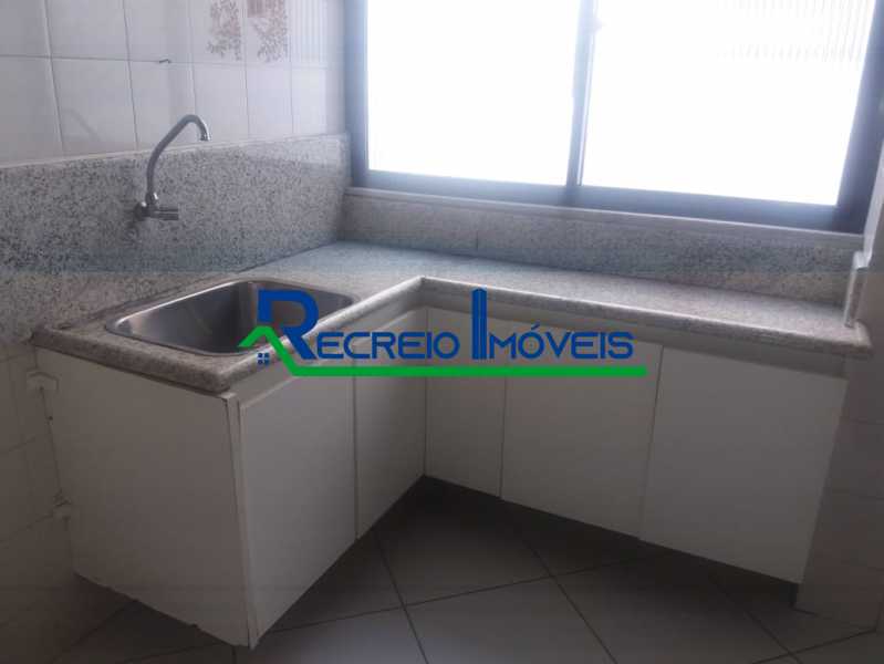 Apartamento à venda com 3 quartos, 154m² - Foto 20