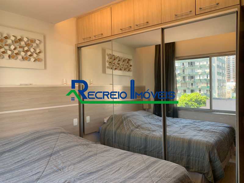 Apartamento à venda com 3 quartos, 90m² - Foto 11