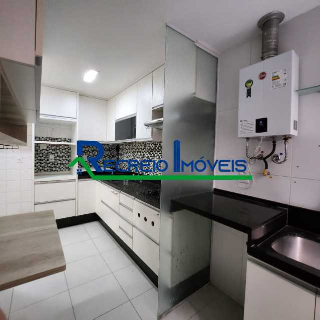 Apartamento à venda com 3 quartos, 110m² - Foto 1