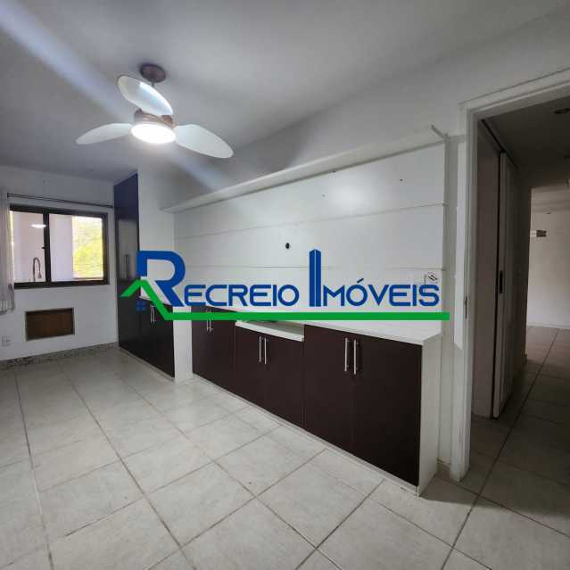 Apartamento à venda com 3 quartos, 110m² - Foto 8