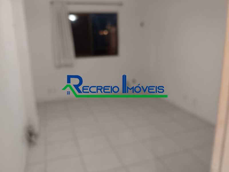 Apartamento à venda com 3 quartos, 110m² - Foto 23